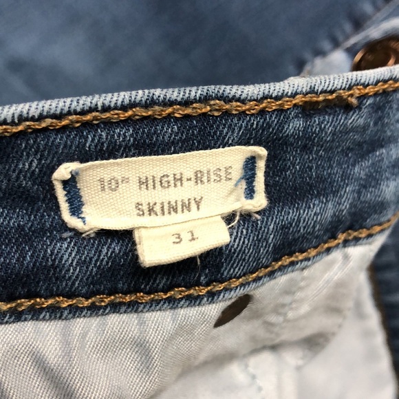 Stylish Indigo Skinny Jeans - Picture 4 of 8